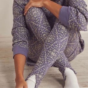 [M] Free People Early Night Thermal Printed Leggings | Lavender